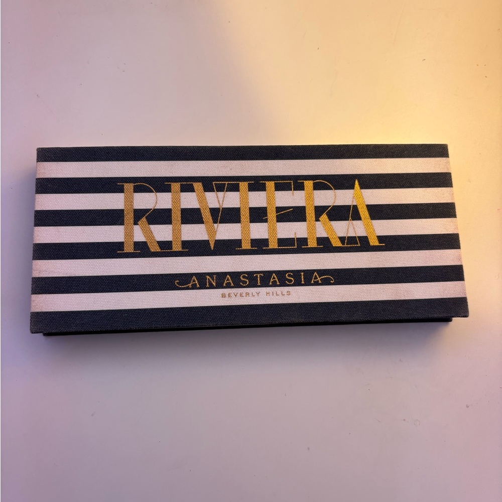 Anastasia Beverly Hills Riviera Eyeshadow Palette